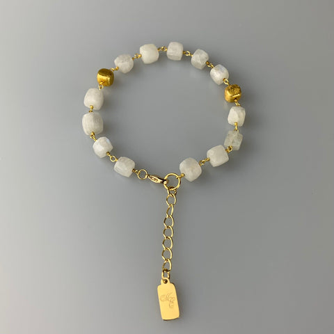 ME™ Gemstone Chain Bracelet - White Show Your Africa 