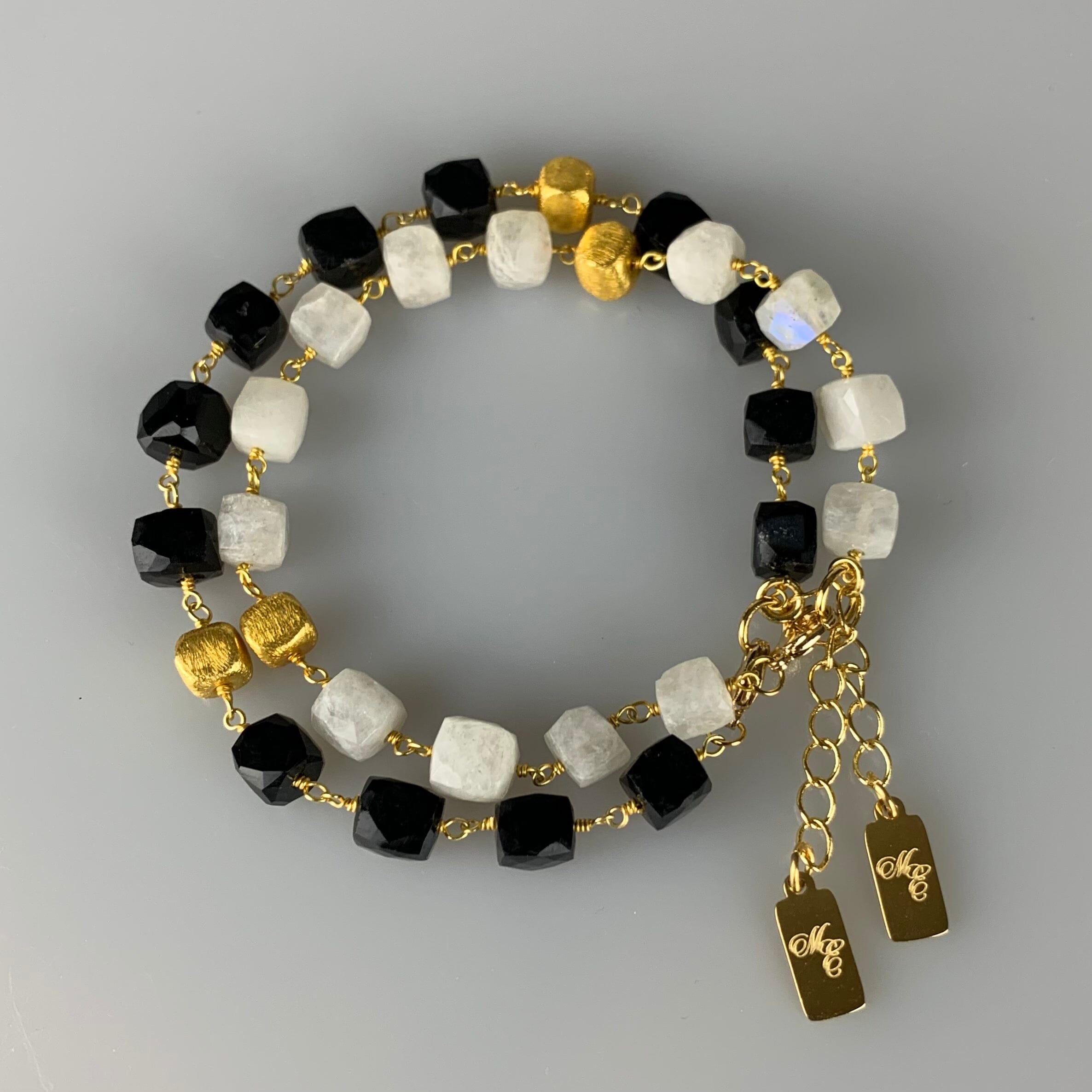 ME™ Gemstone Chain Bracelet - Black Show Your Africa 
