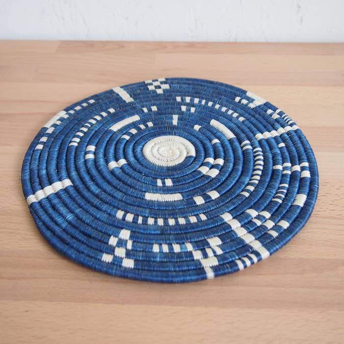 Akija™ Kigembe Trivet – Show Your Africa