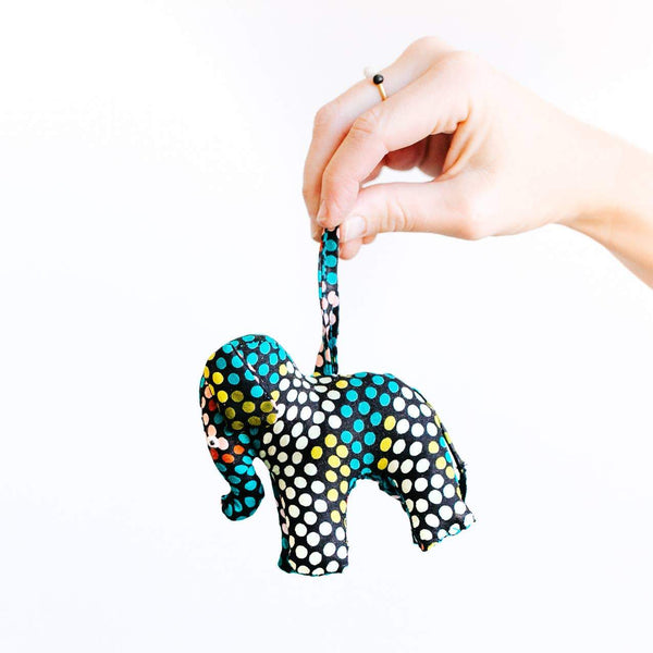 Amsha™ Safari Ornaments - Polka Dots Home Decor Show Your Africa Elephant 